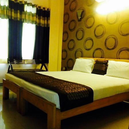 Laxmi House Hotel นิวเดลี ภายนอก รูปภาพ